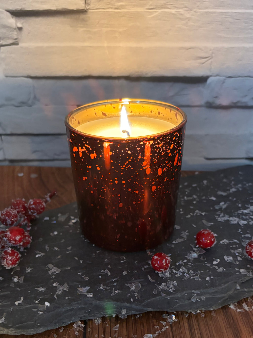 Fireside Ruby Electro Christmas Candle