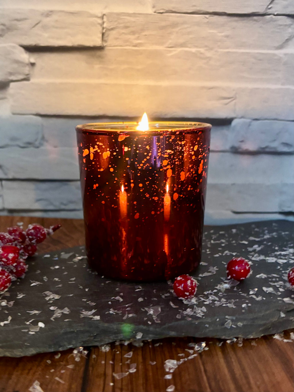 Fireside Ruby Electro Christmas Candle